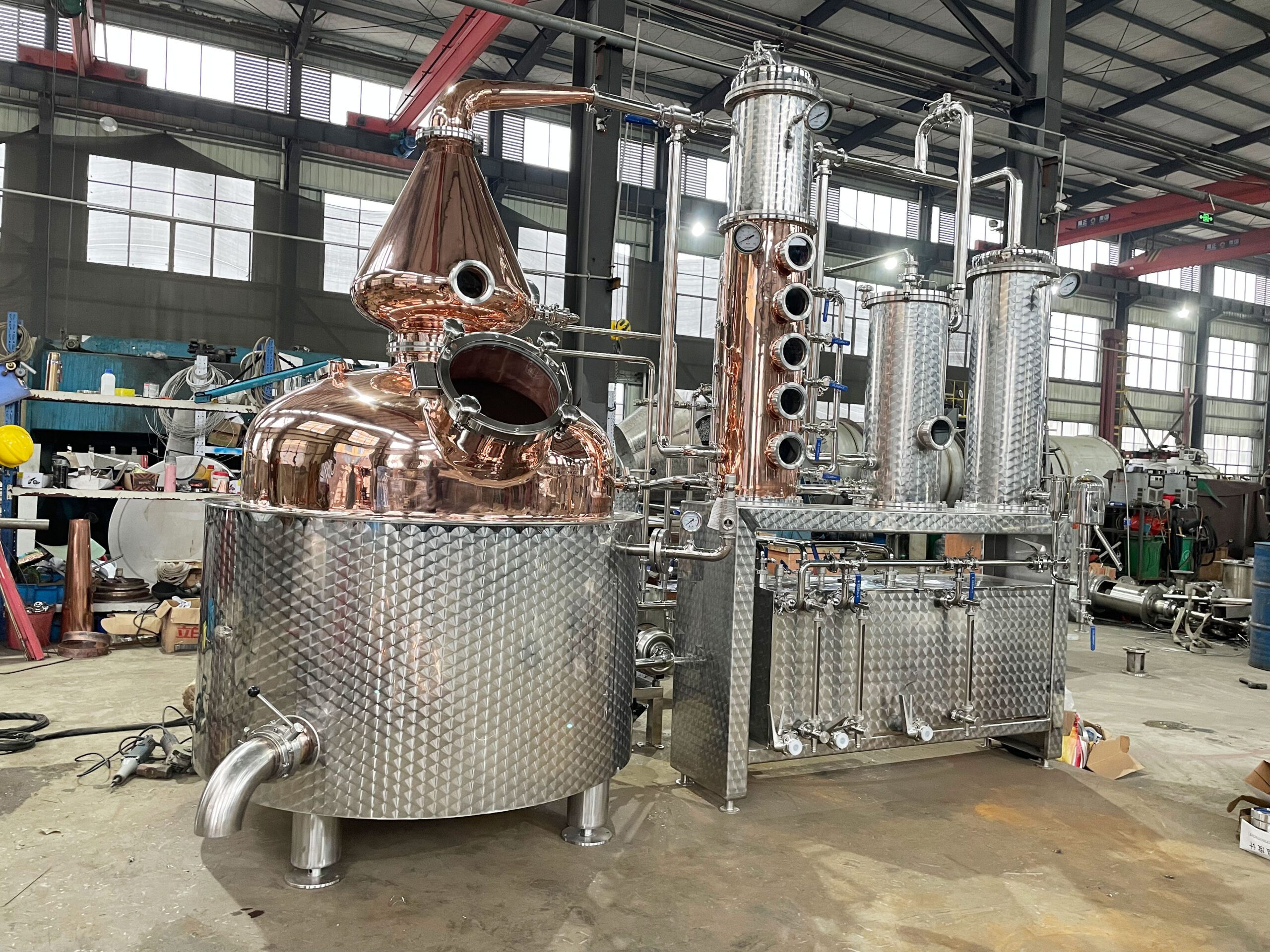 Used 1000L distillery equipment