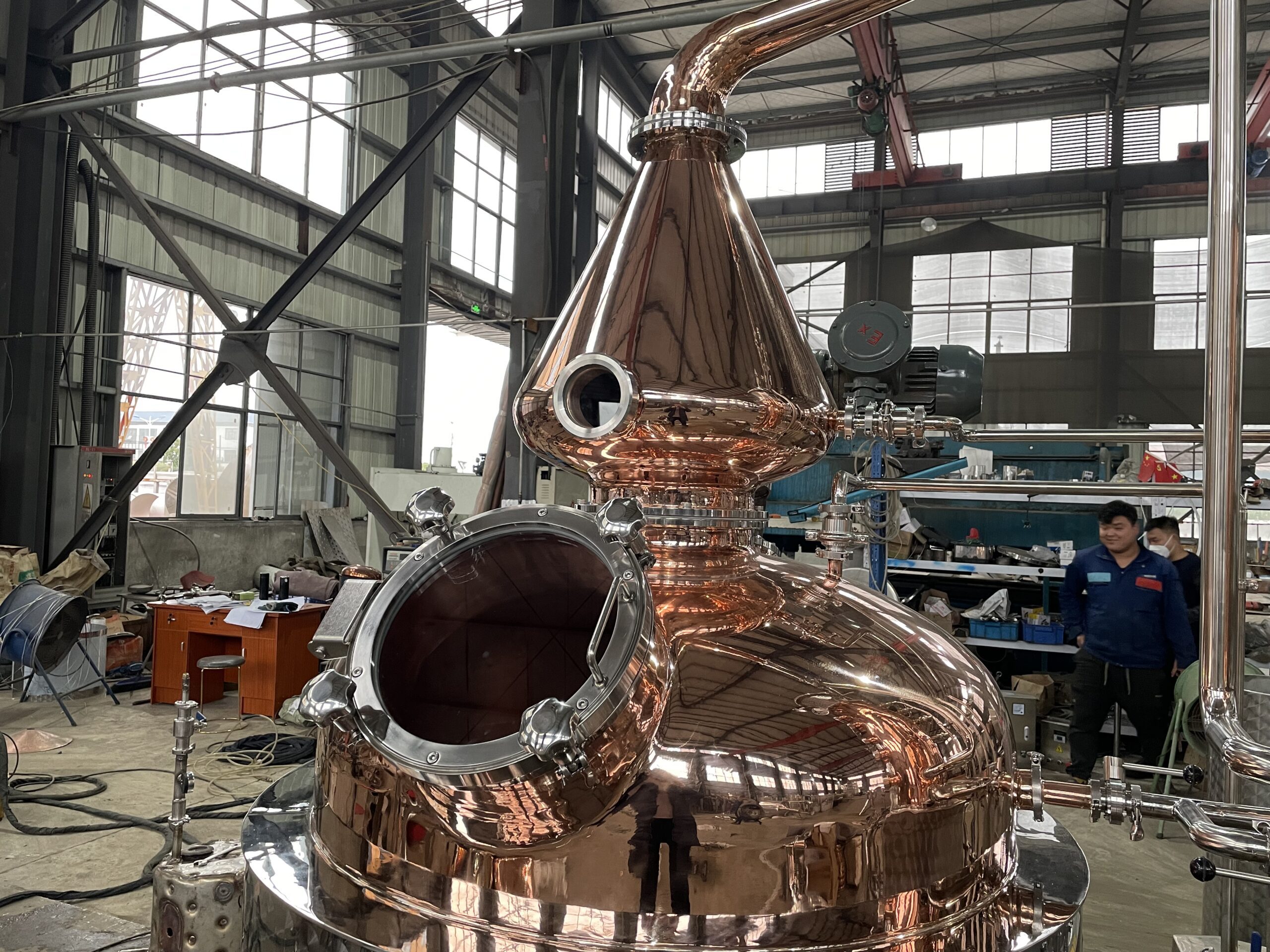 Used 1000L distillery equipment