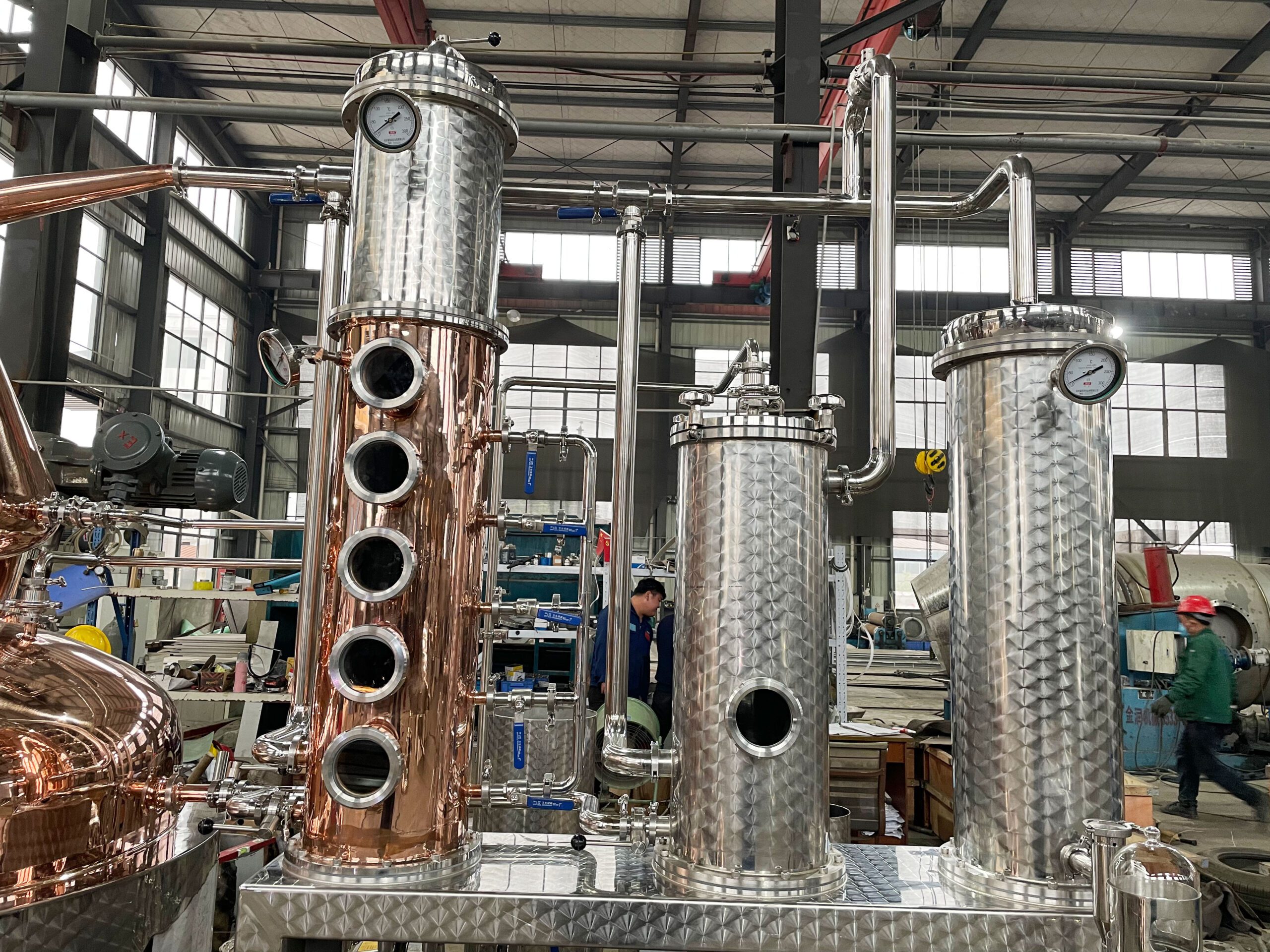 Used 1000L distillery equipment