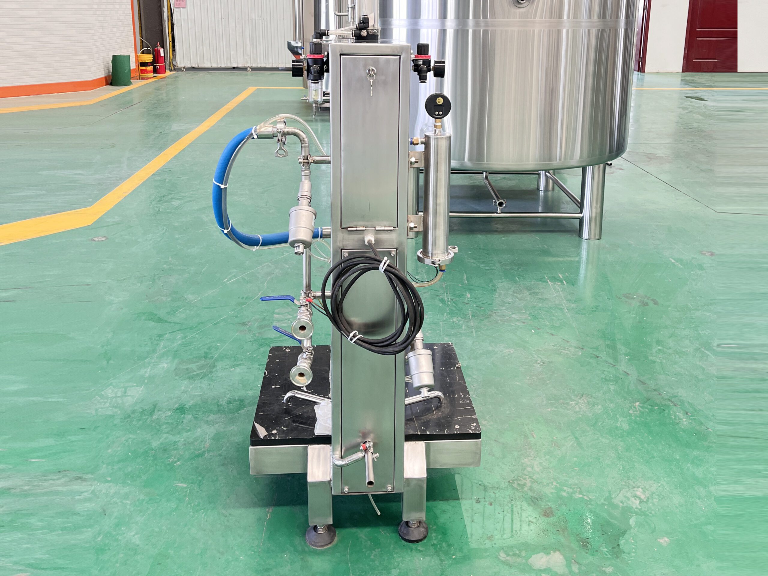Used Single-Head Beer Keg Filling Machine