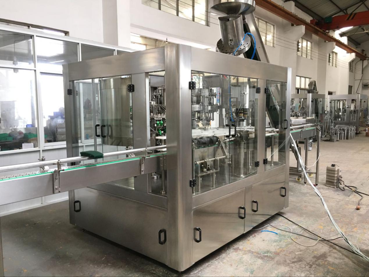 PET Bottle Filling Machine