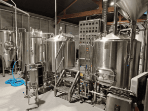图片4 6 500L Distillation System