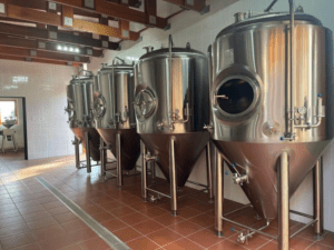 图片6 3 500L Brewery Equipment in South African