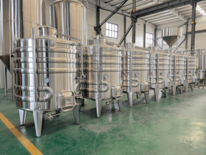 Cuves de fermentation de vin de fruits 2500L 图片6 4 2500L Fruit Wine Fermentation Tanks