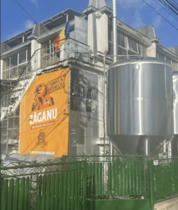图片7 7 5000L Fermentation tanks in Romania