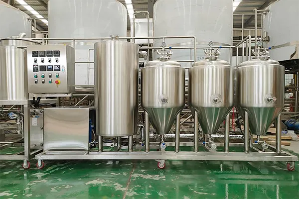 100l-brewery-equipment-2