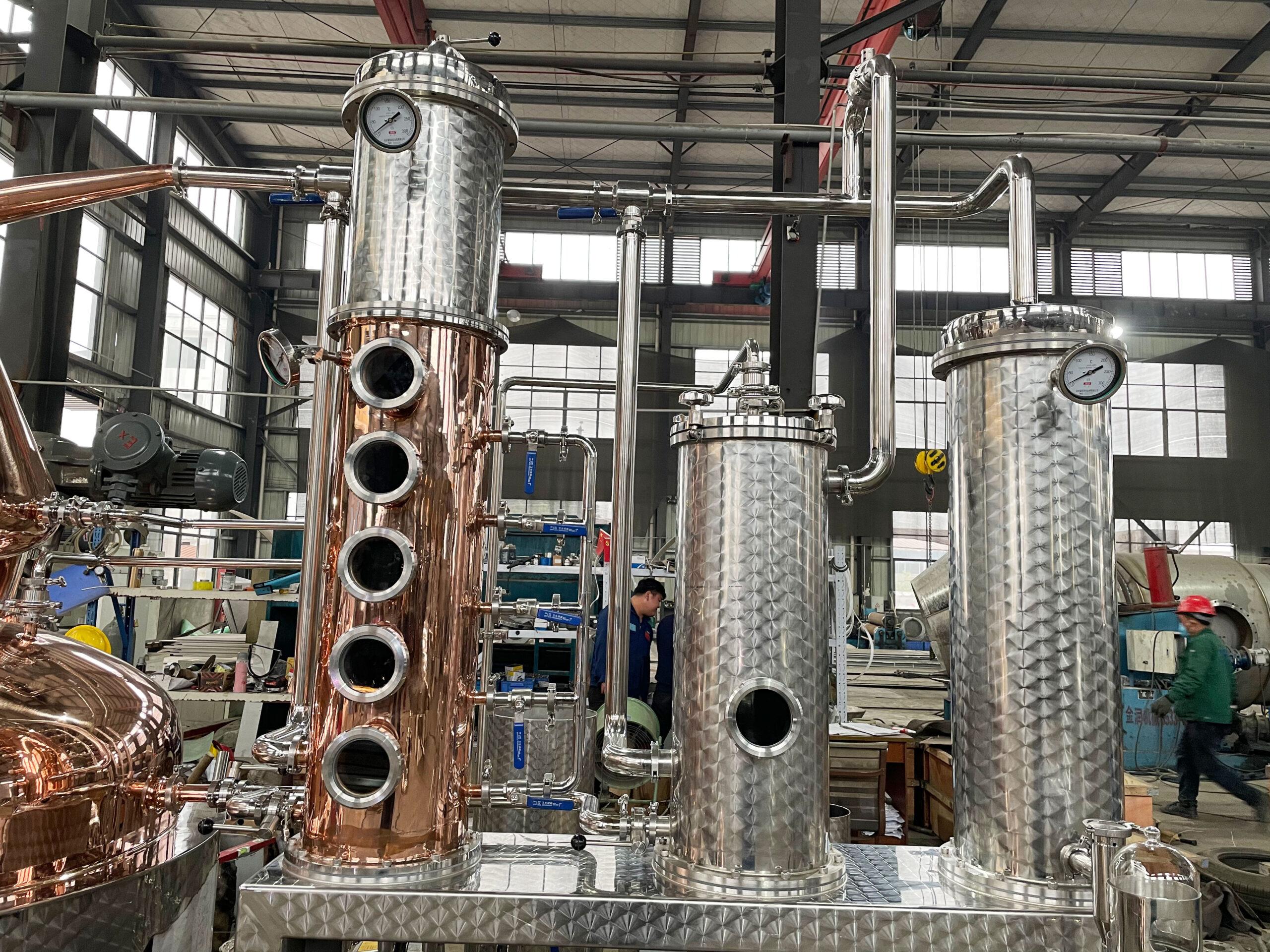 Used 1000L distillery equipment